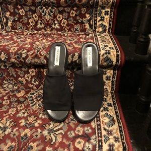 Steve Madden Slinky Platform Sandal Black Size 10